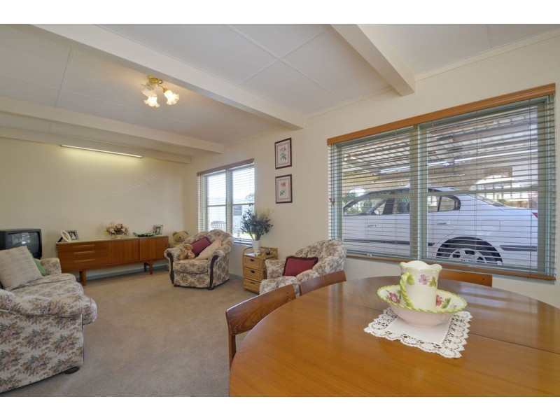9 Avon Court, Newborough VIC 3825