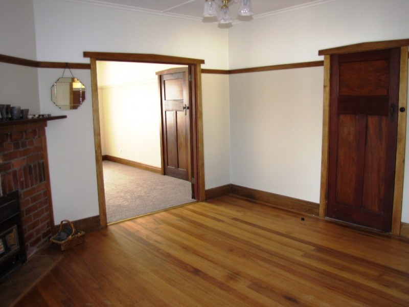 55 Moore Street, Moe VIC 3825