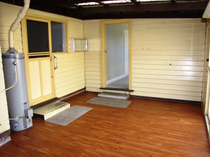 55 Moore Street, Moe VIC 3825