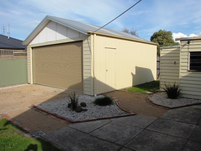 55 Moore Street, Moe VIC 3825