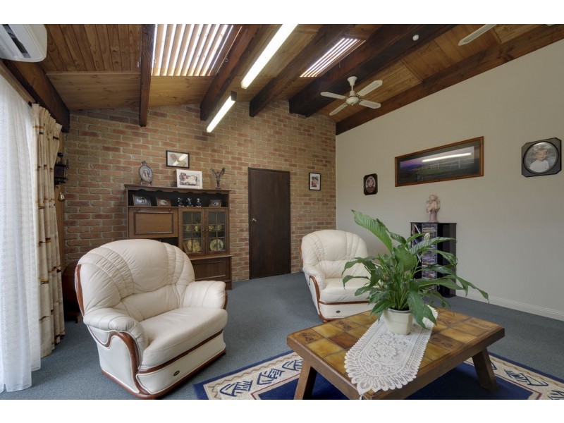 21 Anderson Avenue, Yallourn North VIC 3825