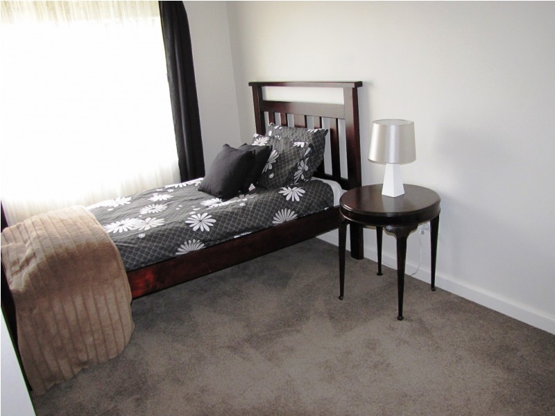 10 Kingsford Street, Moe VIC 3825