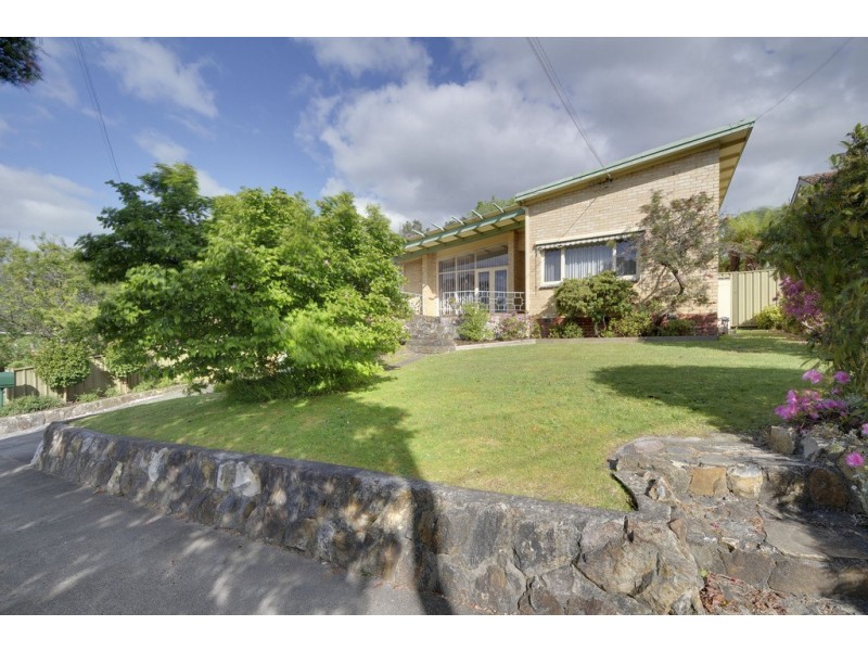 8 Murray Road, Newborough VIC 3825