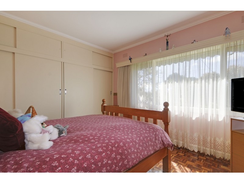 8 Murray Road, Newborough VIC 3825