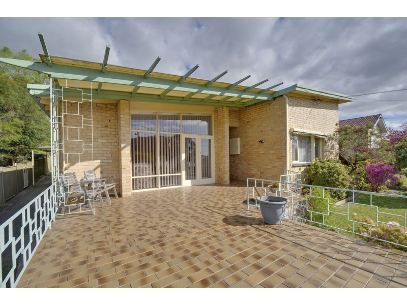 8 Murray Road, Newborough VIC 3825