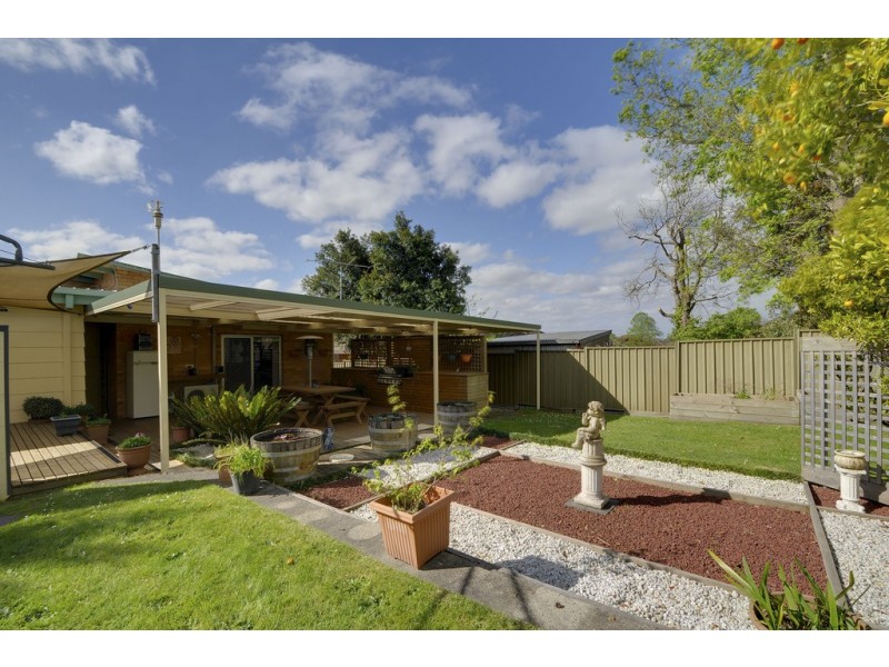 8 Murray Road, Newborough VIC 3825