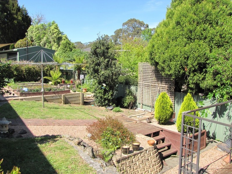 5 Smallburn Avenue, Newborough VIC 3825