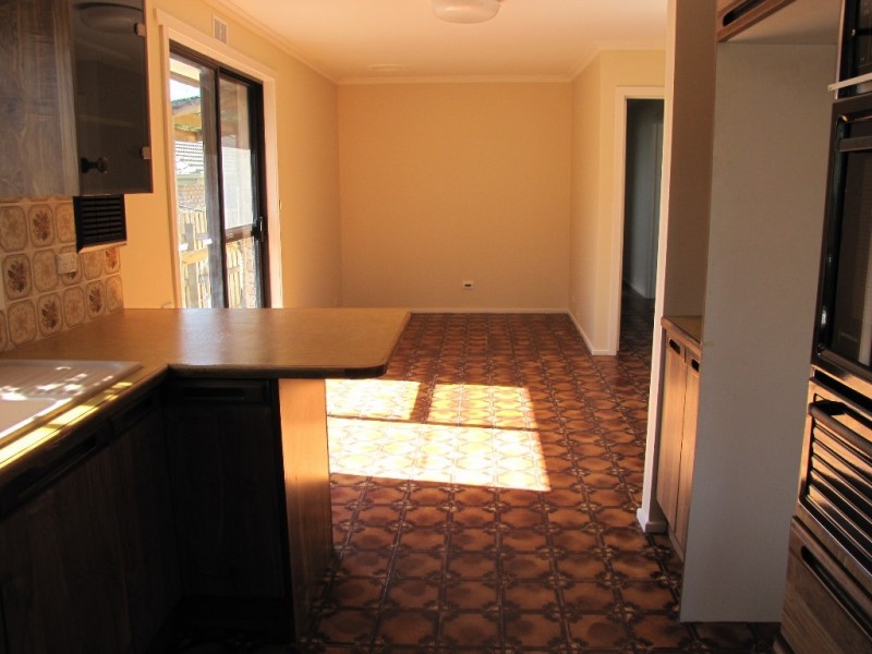 20 Abbott Street, Moe VIC 3825