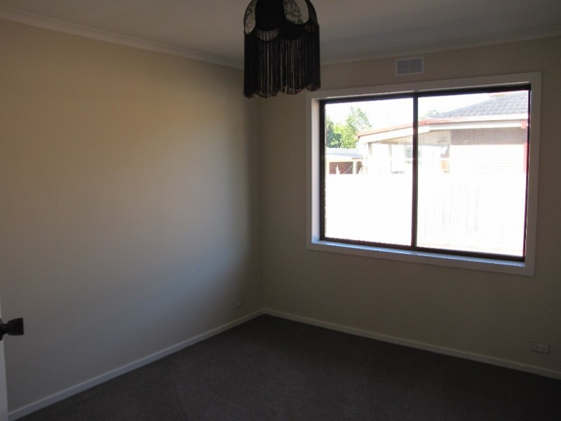 20 Abbott Street, Moe VIC 3825