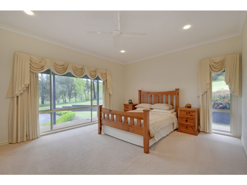 81 Pineridge Road, Moe VIC 3825
