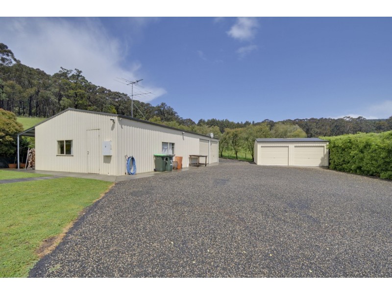 81 Pineridge Road, Moe VIC 3825