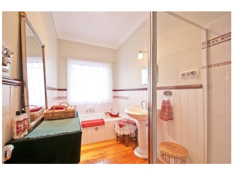 6 Wuttrich Street, Moe VIC 3825