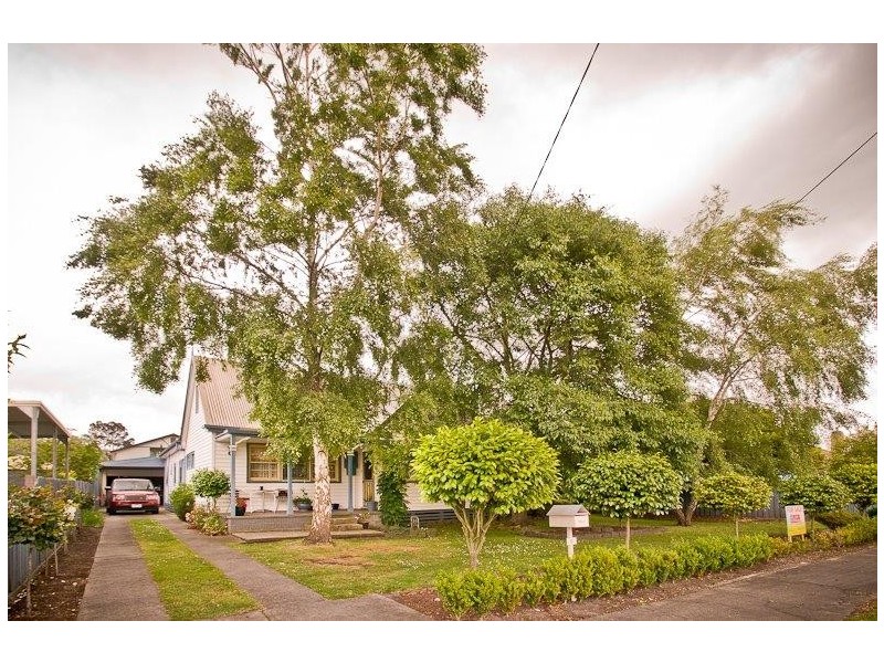 6 Wuttrich Street, Moe VIC 3825