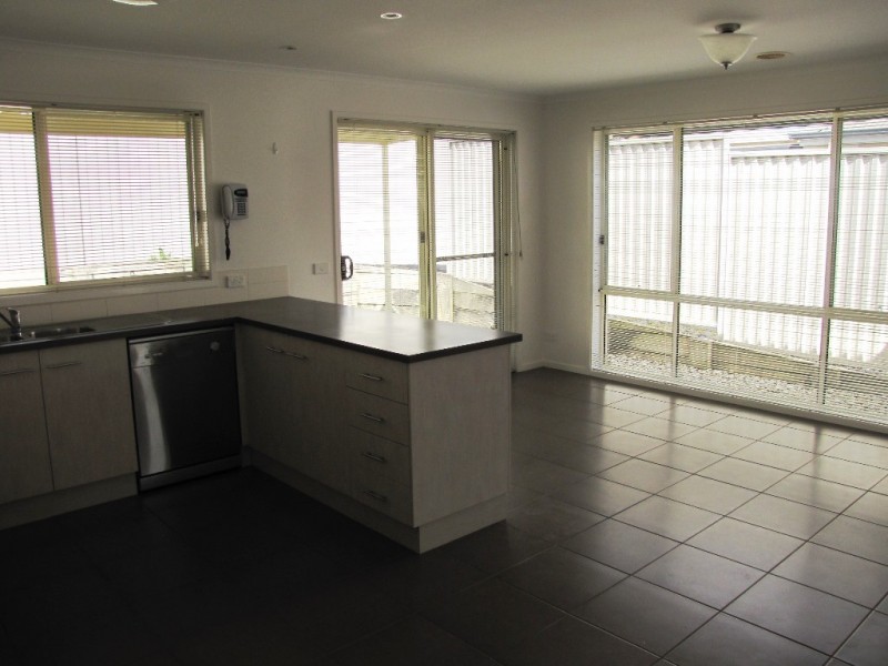 Unit 3/39 South Street, Moe VIC 3825