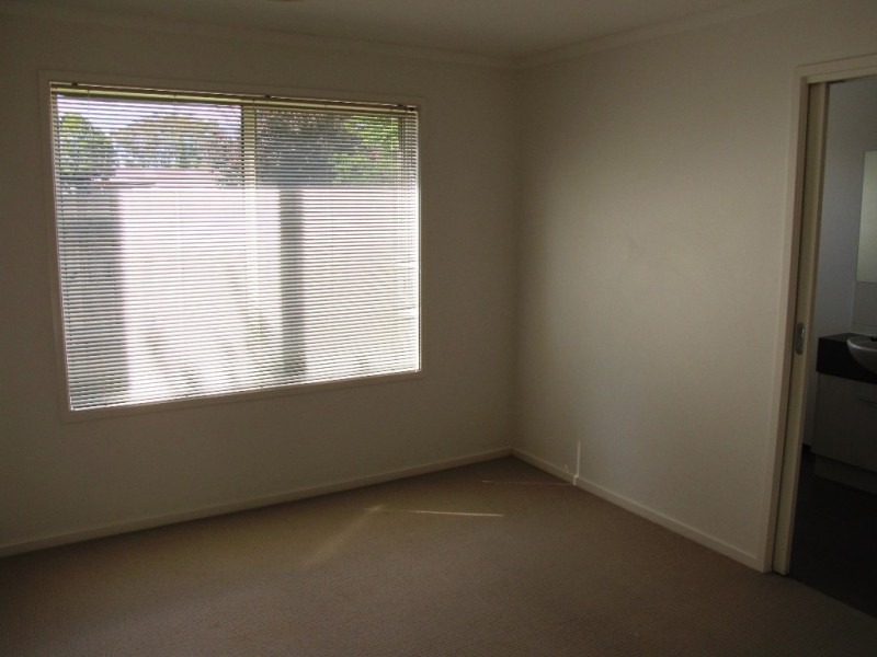 Unit 3/39 South Street, Moe VIC 3825
