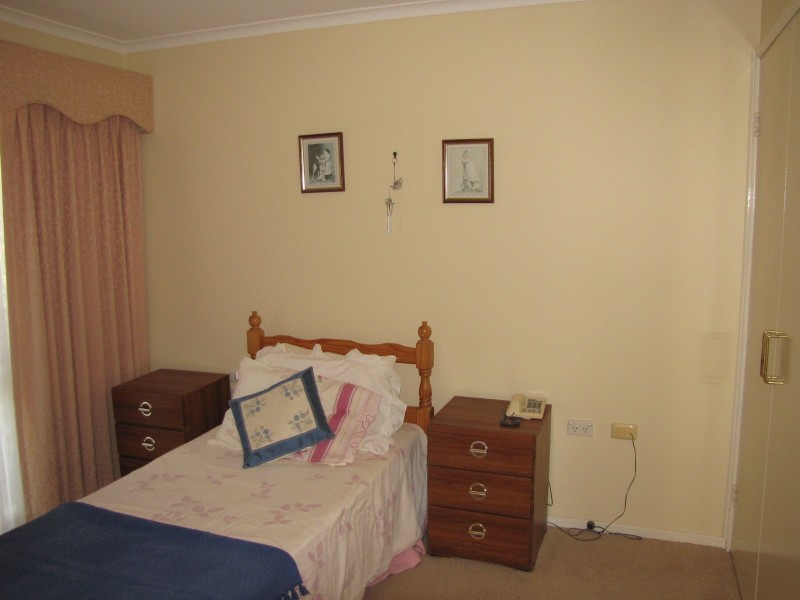 Unit 5, 15 Burrage Court, Moe VIC 3825