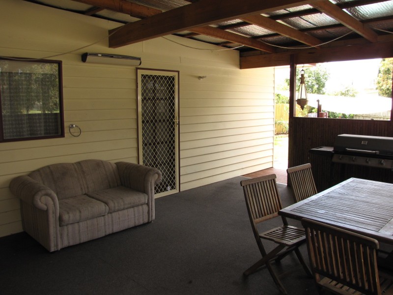 6 Vale Street, Moe VIC 3825