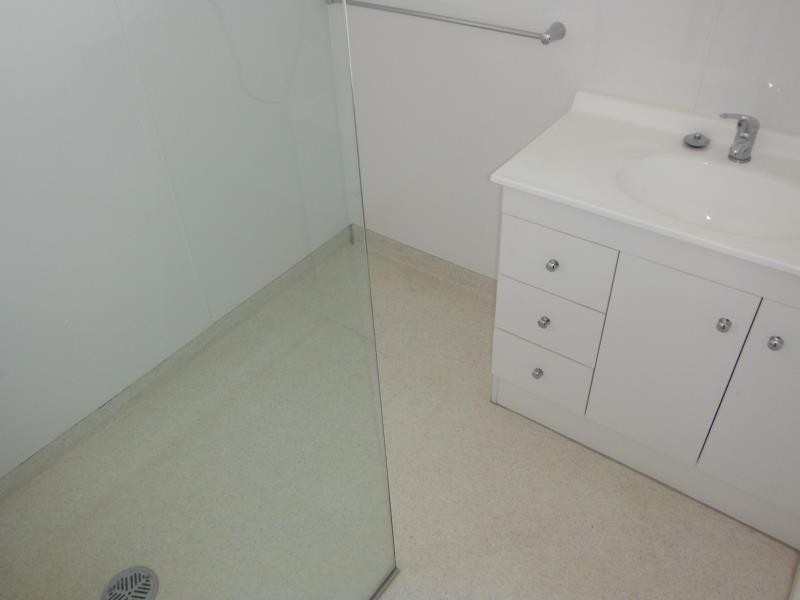 17 Elizabeth Street, Moe VIC 3825