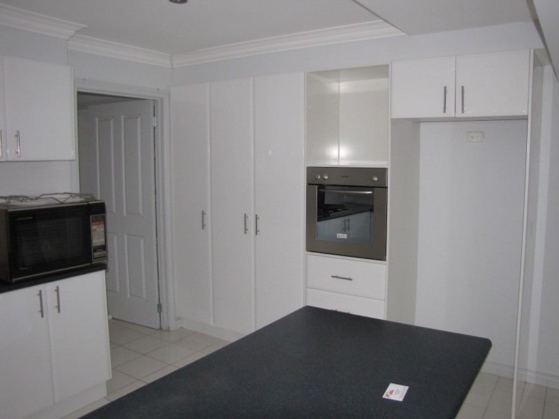 1/40 Parkside Drive, Moe VIC 3825