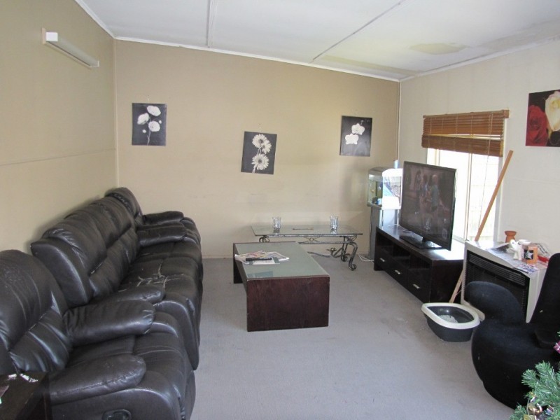 4 Bristol Street, Moe VIC 3825