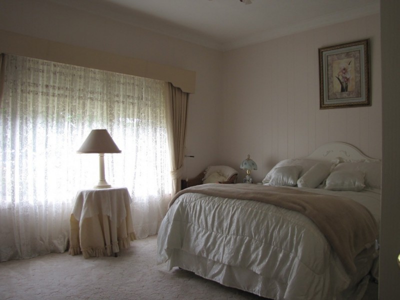 108 Service Road, Moe VIC 3825