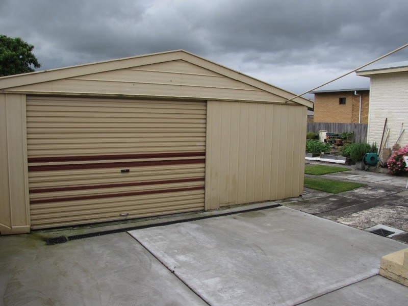 108 Service Road, Moe VIC 3825