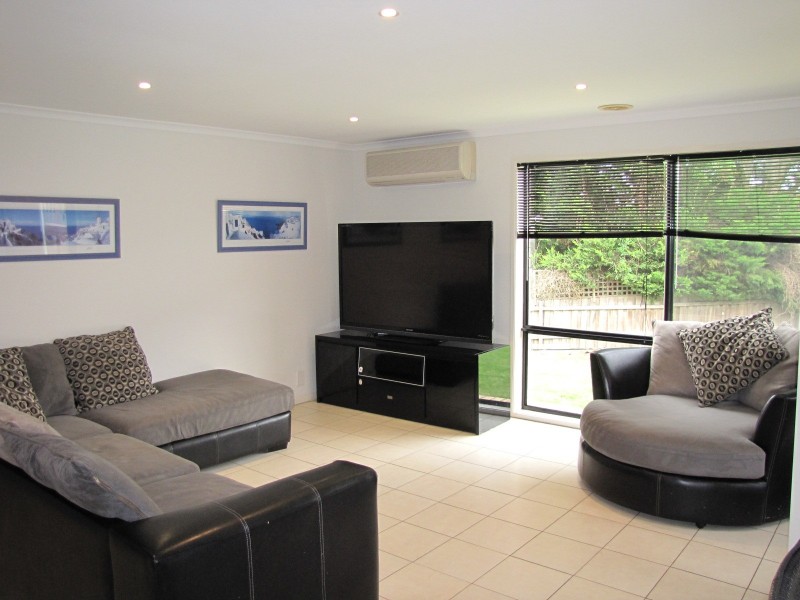 5 Varcoe Court, Newborough VIC 3825