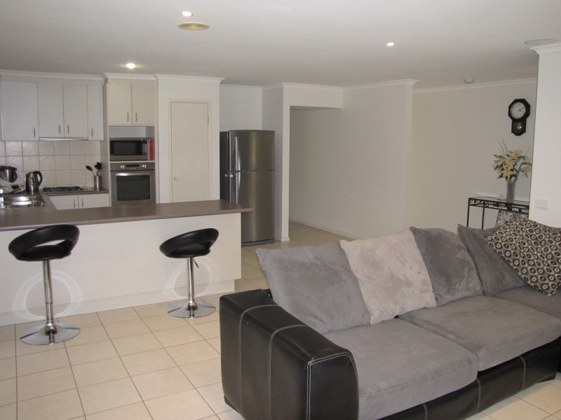 5 Varcoe Court, Newborough VIC 3825