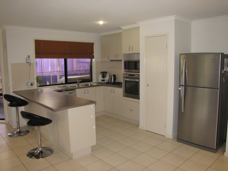 5 Varcoe Court, Newborough VIC 3825