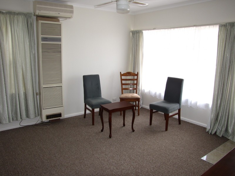 19 Staff Street, Moe VIC 3825