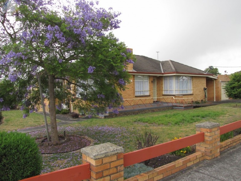 63 Northern Avenue, Newborough VIC 3825