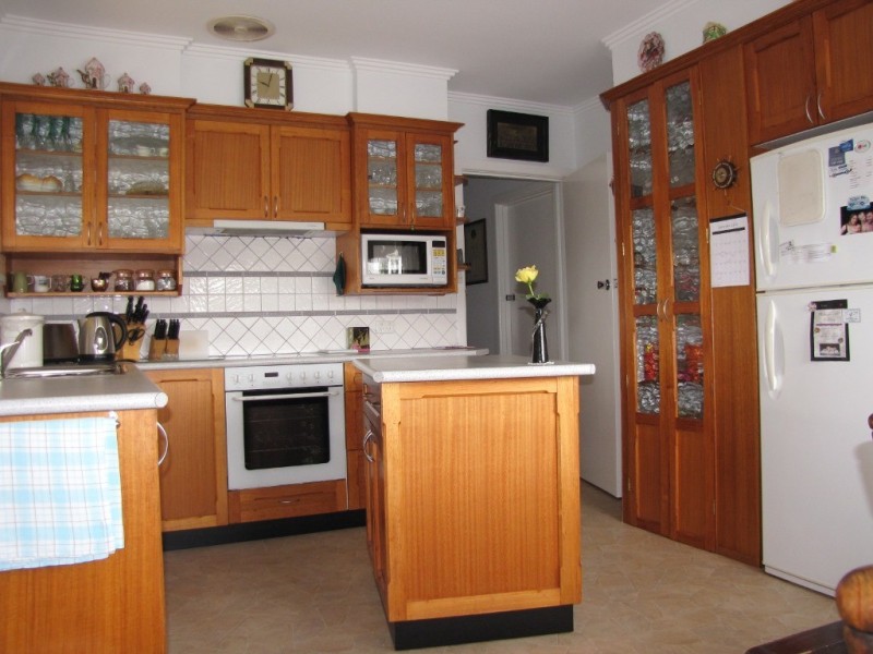 63 Northern Avenue, Newborough VIC 3825