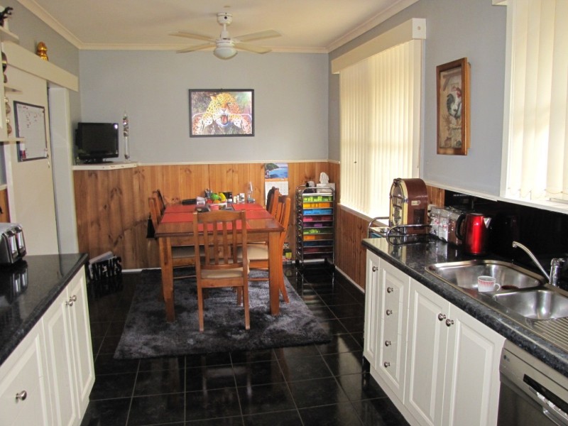 29 Staff Street, Moe VIC 3825