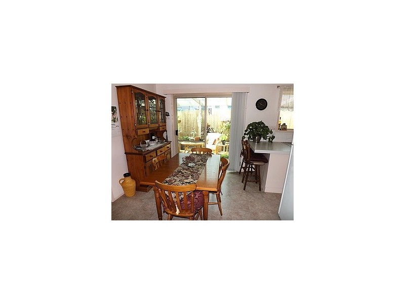 Unit 2/1B Mena Street, Moe VIC 3825