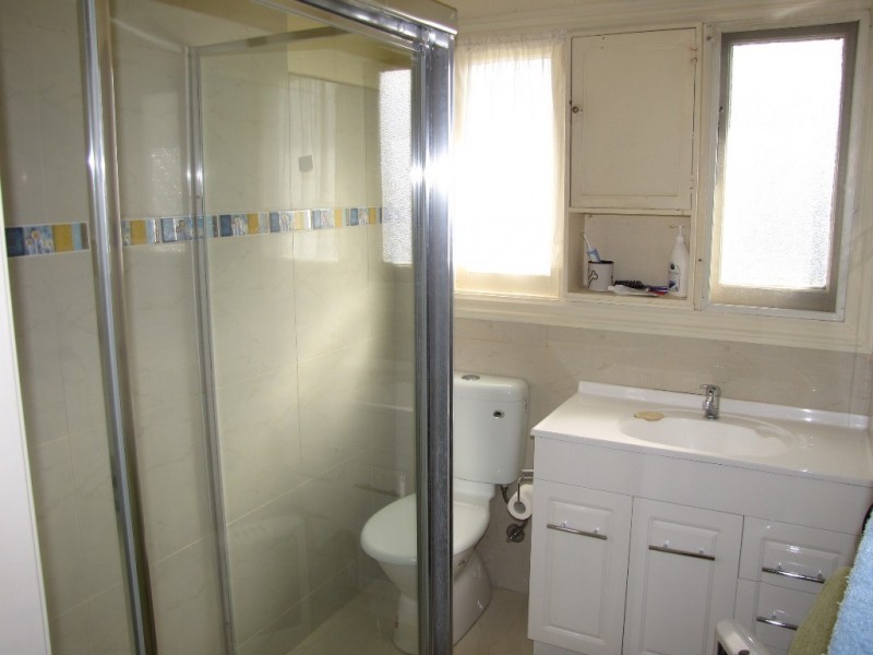 48 Service Road, Moe VIC 3825