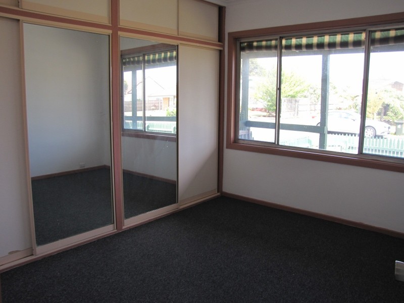 17 Austin Avenue, Moe VIC 3825