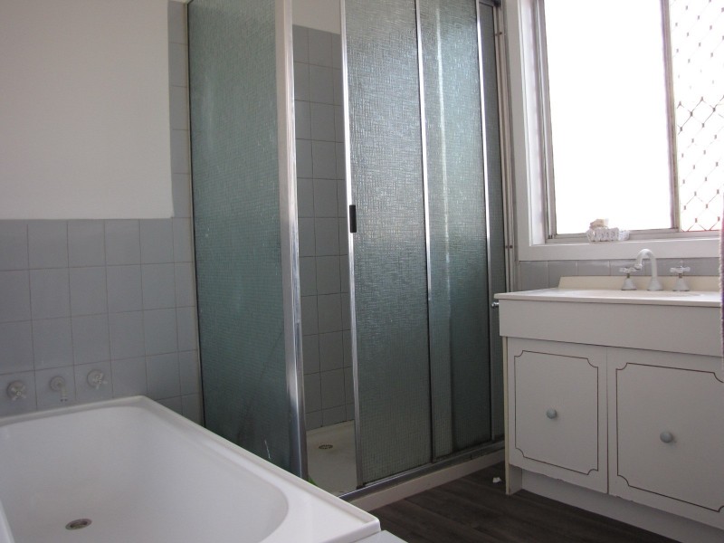 17 Austin Avenue, Moe VIC 3825