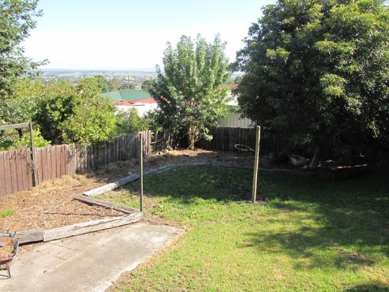 29 Canberra Street, Moe VIC 3825