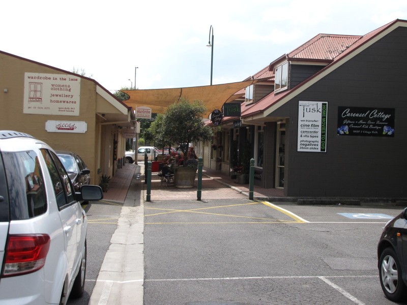 Shop 2 The Village Walk, Yarragon VIC 3823