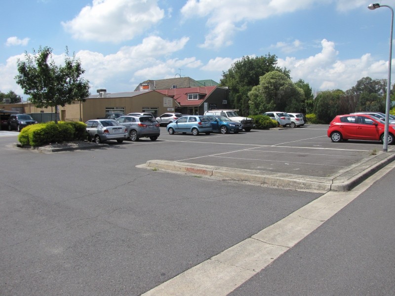 Shop 2 The Village Walk, Yarragon VIC 3823