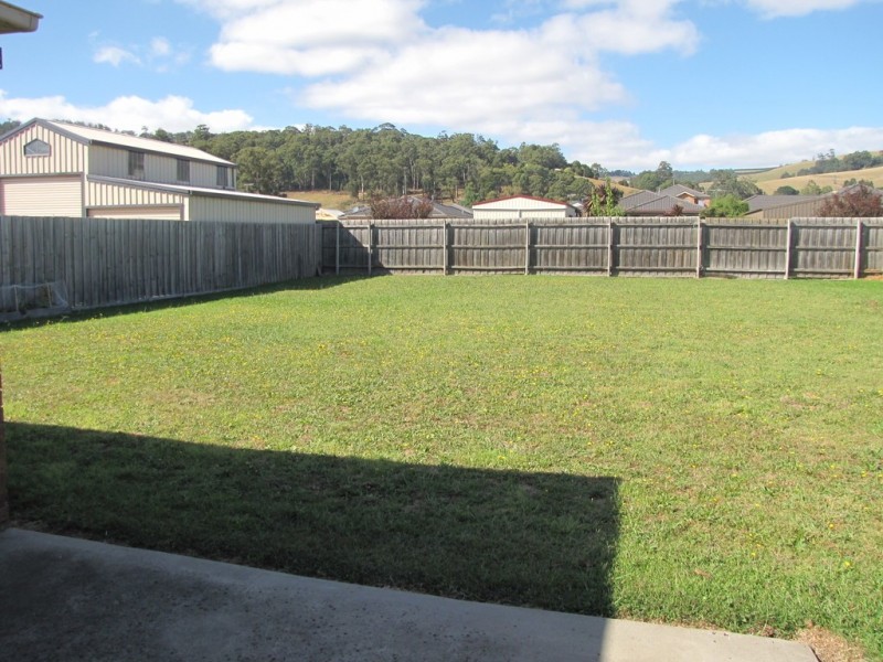 111 School Road, Trafalgar VIC 3824