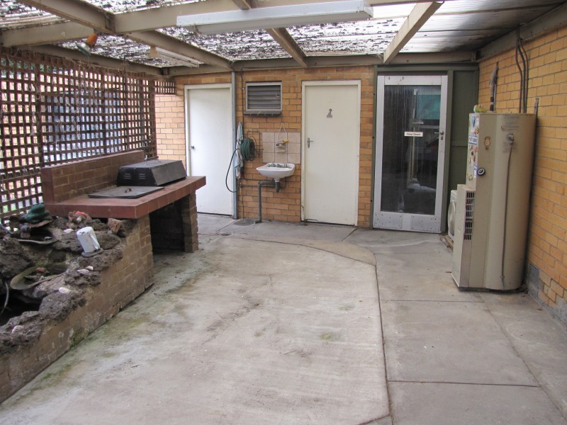 11 Evelyn Street, Moe VIC 3825