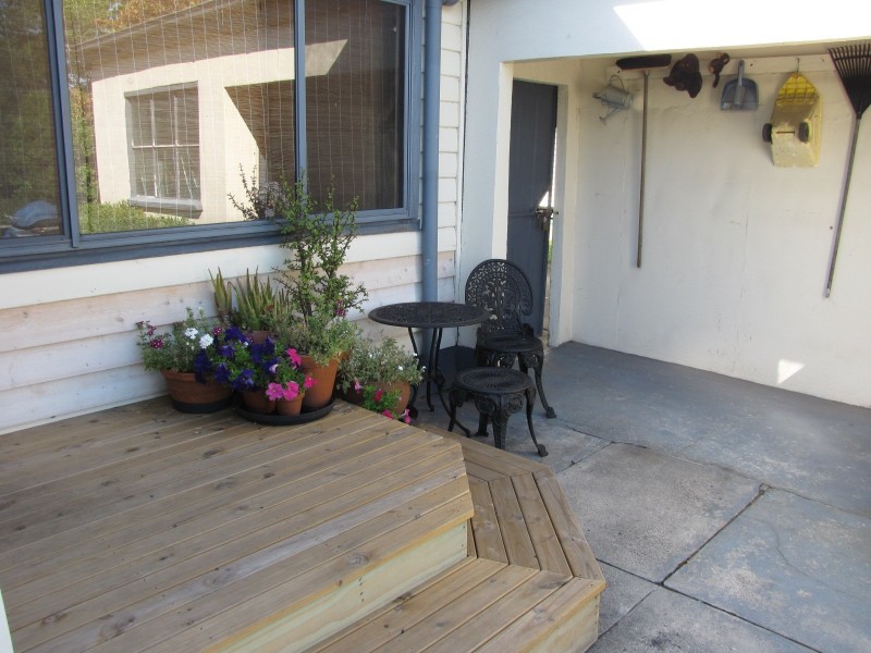 4 Robinson Street, Moe VIC 3825