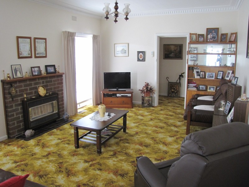 197 Service Road, Moe VIC 3825