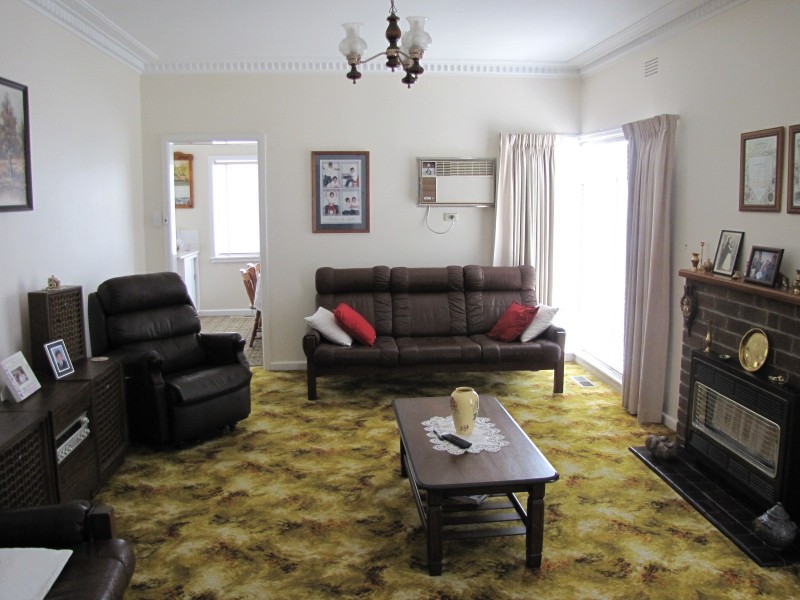 197 Service Road, Moe VIC 3825