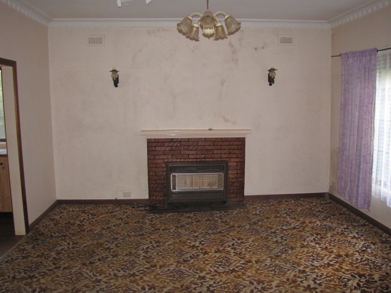 7 Mena Street, Moe VIC 3825