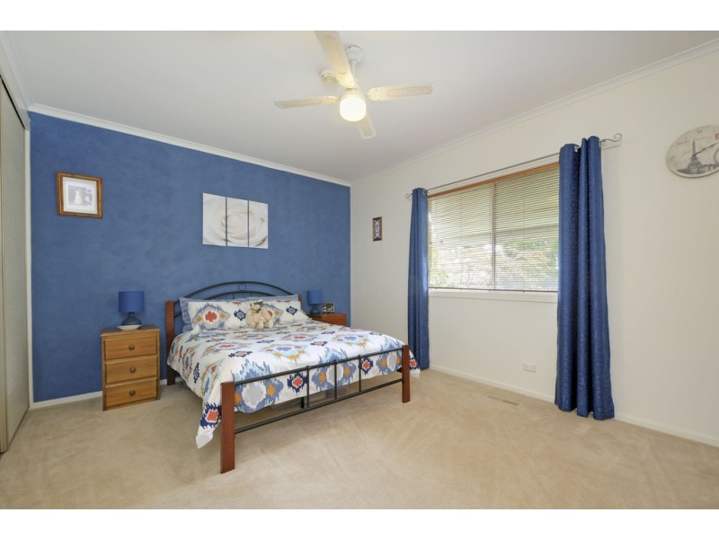 13 Murray Road, Newborough VIC 3825