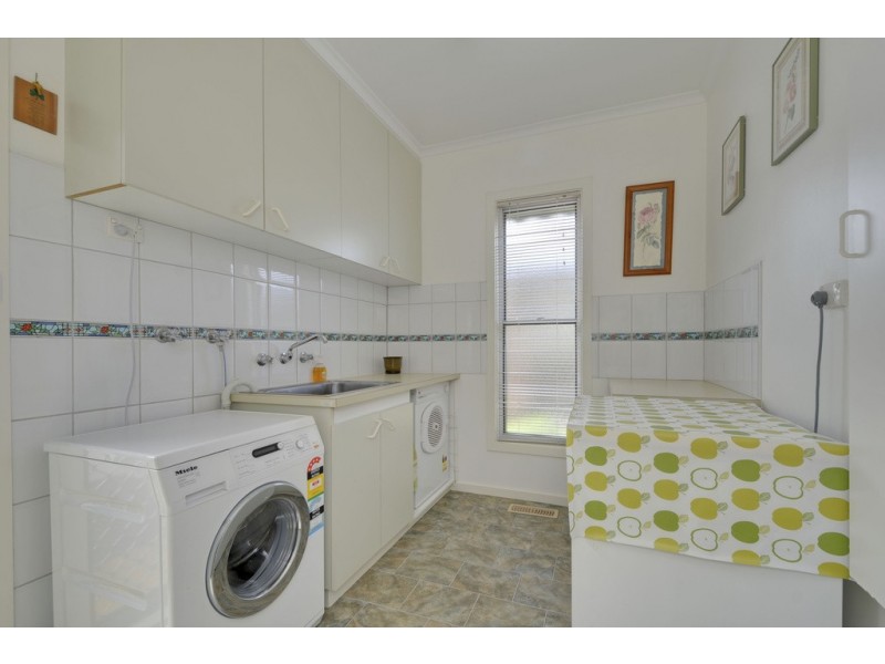 13 Murray Road, Newborough VIC 3825