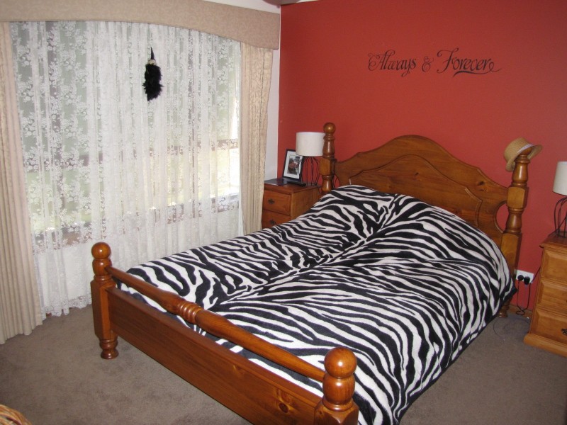 16 Stearman Street, Newborough VIC 3825