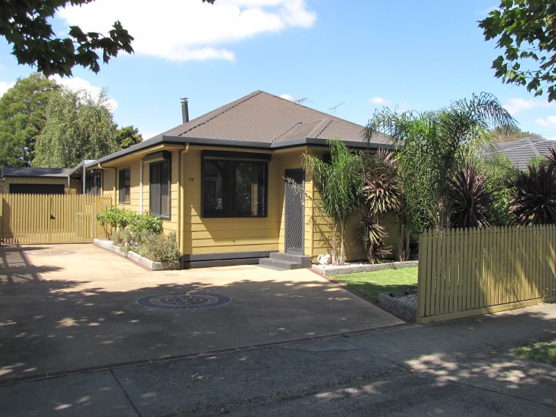 79 Moore Street, Moe VIC 3825